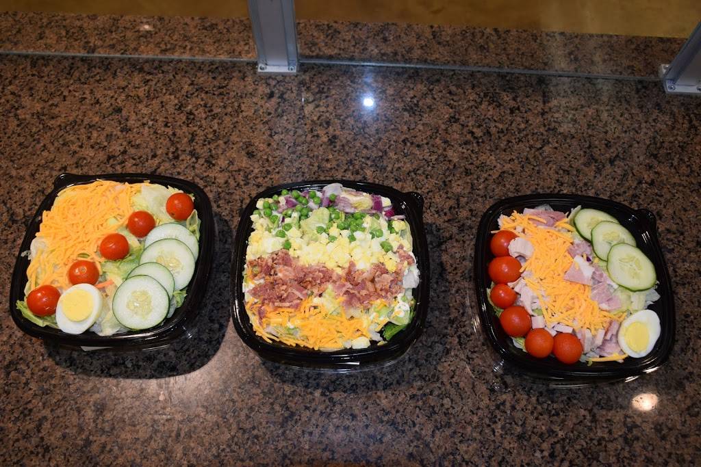 KJs Market Deli/Bakery | restaurant | 280 S Georgetown Hwy, Johnsonville, SC 29555, USA | 8433800100 OR +1 843-380-0100