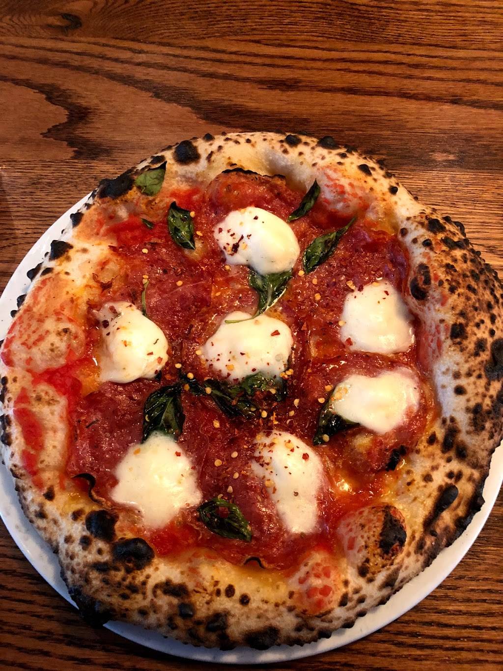 Oak Pizzeria Napoletana | restaurant | 2801, 523 Warren St, Hudson, NY 12534, USA | 5186716300 OR +1 518-671-6300