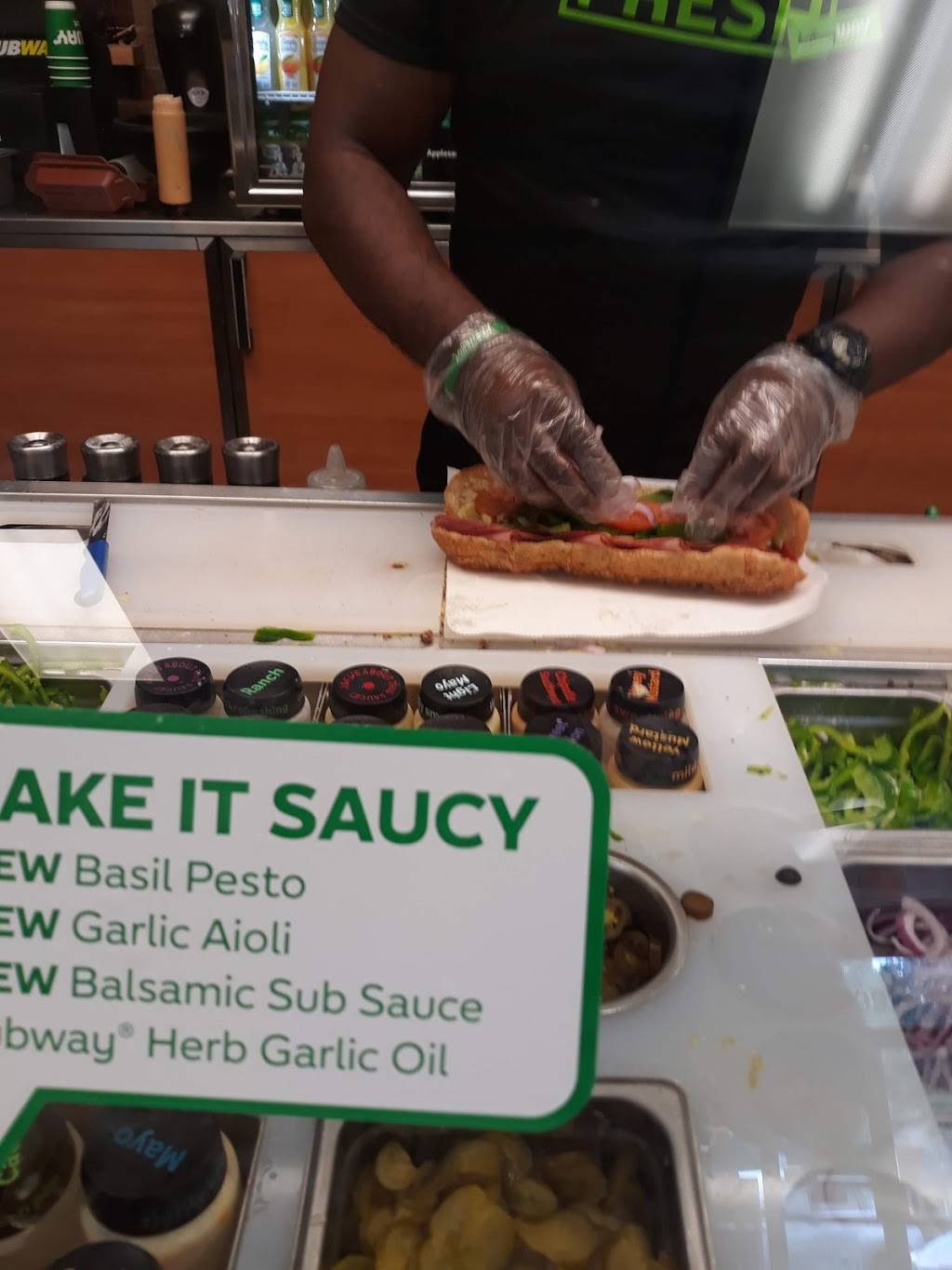 Subway | restaurant | 199 S Highland St, Memphis, TN 38111, USA | 9014584302 OR +1 901-458-4302