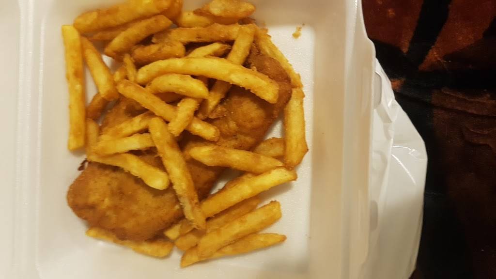 Roses New York | restaurant | 13130 Yonge St, Richmond Hill, ON L4E 2T3, Canada | 9057730111 OR +1 905-773-0111