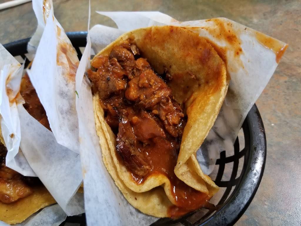 Taquerías y Tortillerías Atotonilco | restaurant | 5656 S Kedzie Ave, Chicago, IL 60629, USA | 7734364890 OR +1 773-436-4890