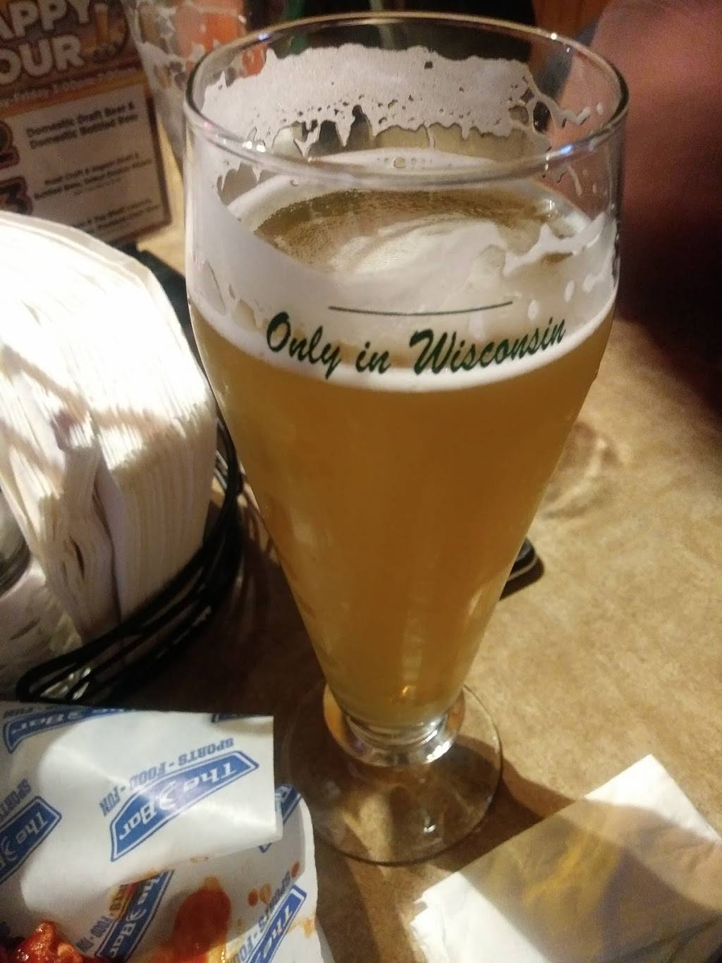 The Bar - Lime Kiln | restaurant | 606 Lime Kiln Rd, Green Bay, WI 54302, USA | 9204683566 OR +1 920-468-3566