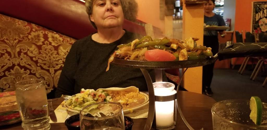 Panchos Villa | restaurant | 3104 Spenard Rd, Anchorage, AK 99503, USA | 9072745353 OR +1 907-274-5353