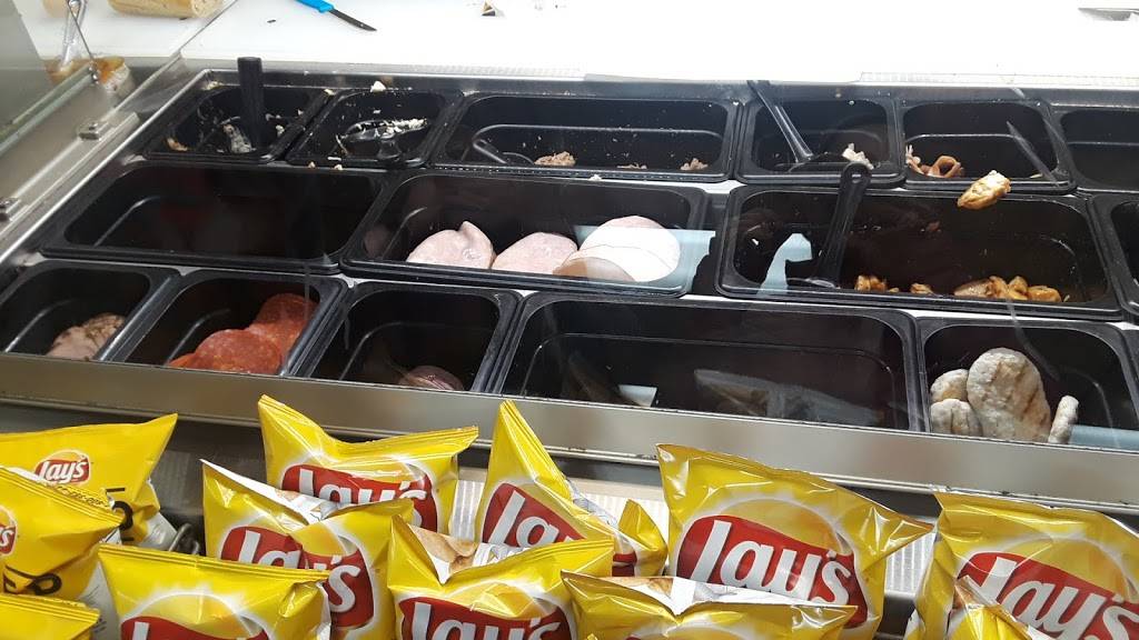 Subway | meal takeaway | 1410 N State St, Orem, UT 84057, USA | 8012291118 OR +1 801-229-1118