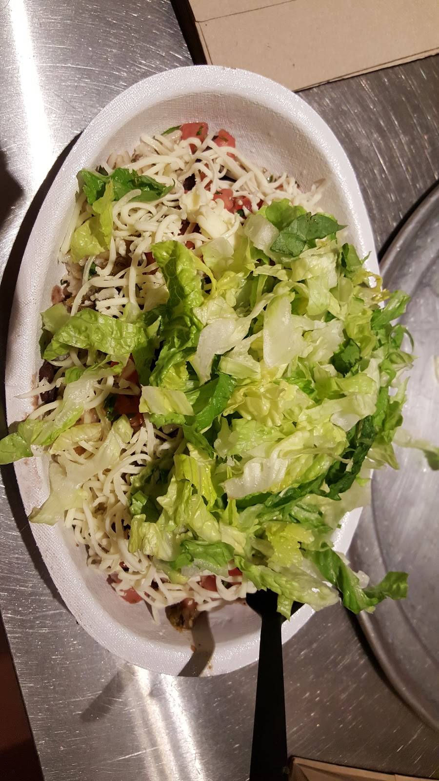 Chipotle Mexican Grill | restaurant | 15375 W Bluemound Rd Ste 170, Brookfield, WI 53005, USA | 2627960463 OR +1 262-796-0463