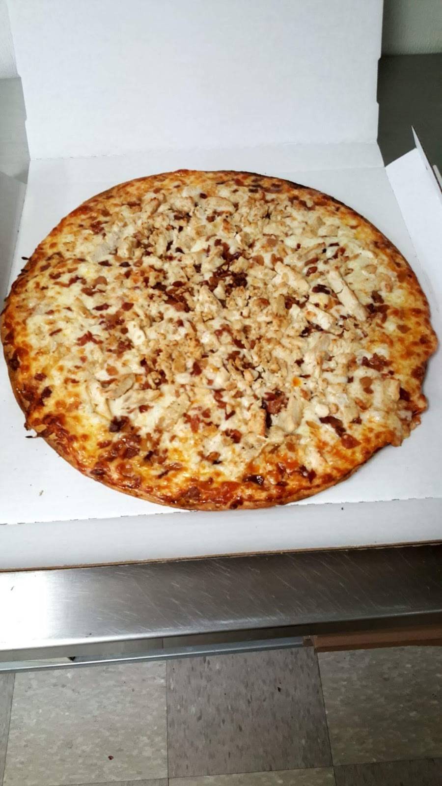 Bari Pizzeria | restaurant | 5919 W Burnham St, West Allis, WI 53219, USA | 4143269957 OR +1 414-326-9957