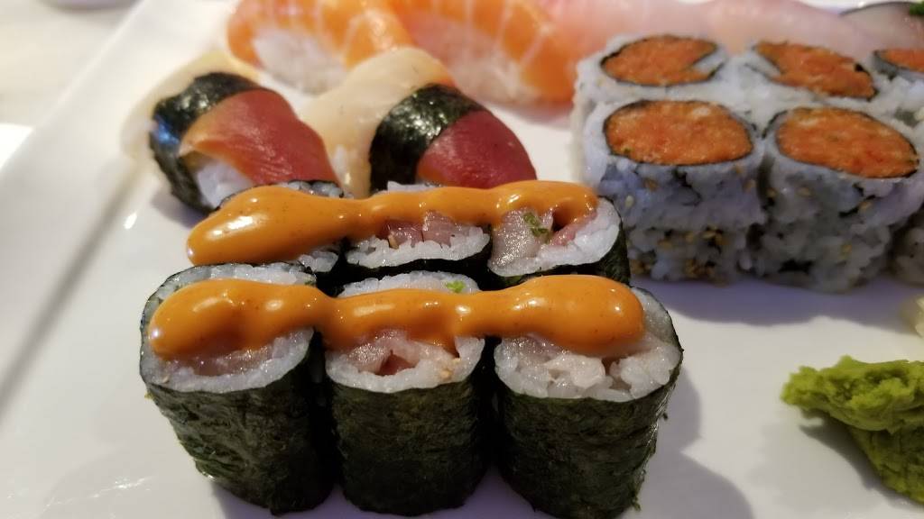 Hokkai Sushi | meal takeaway | 690 Roosevelt Rd, Glen Ellyn, IL 60137, USA | 6305459933 OR +1 630-545-9933