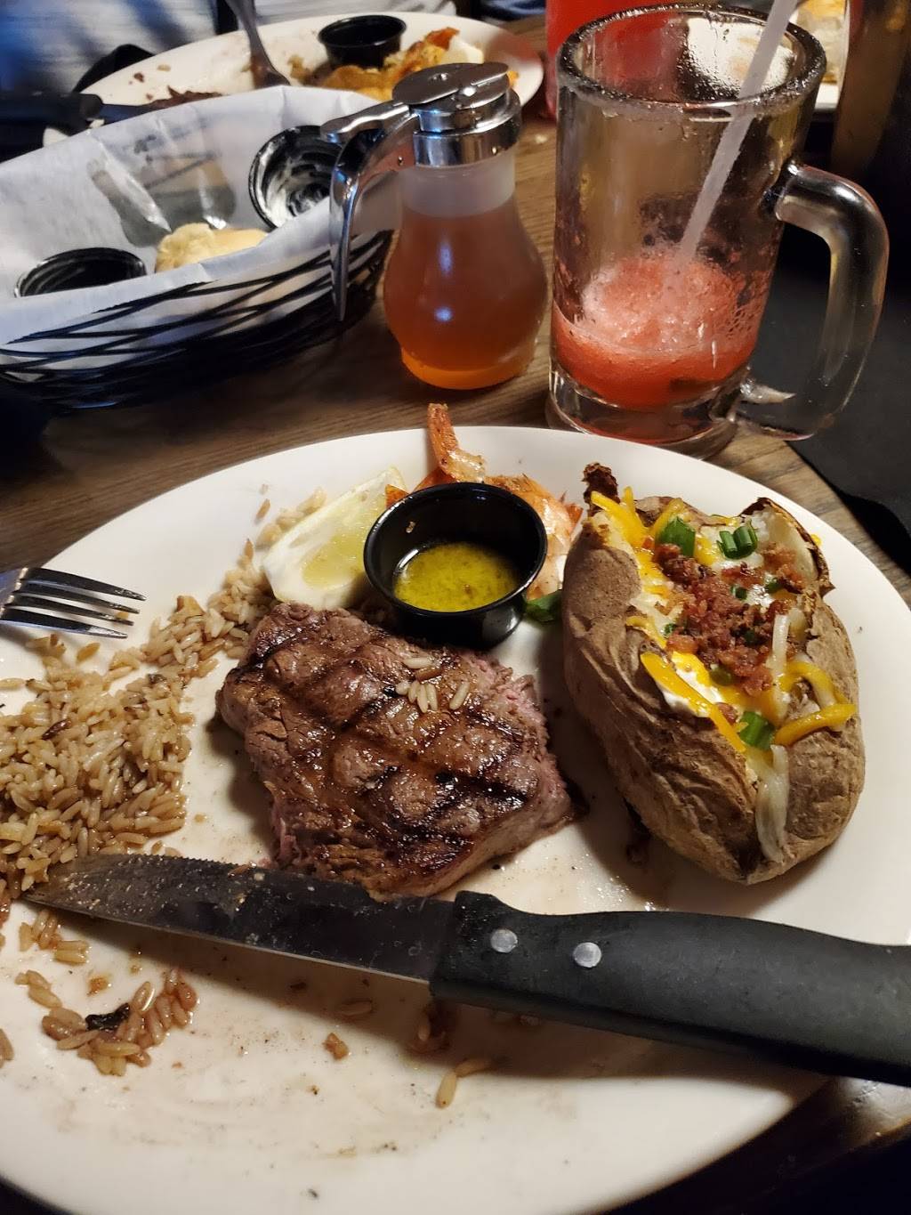 Coltons | Steak House & Grill | restaurant | 565 W Shawnee St, Muskogee, OK 74401, USA | 9189105244 OR +1 918-910-5244