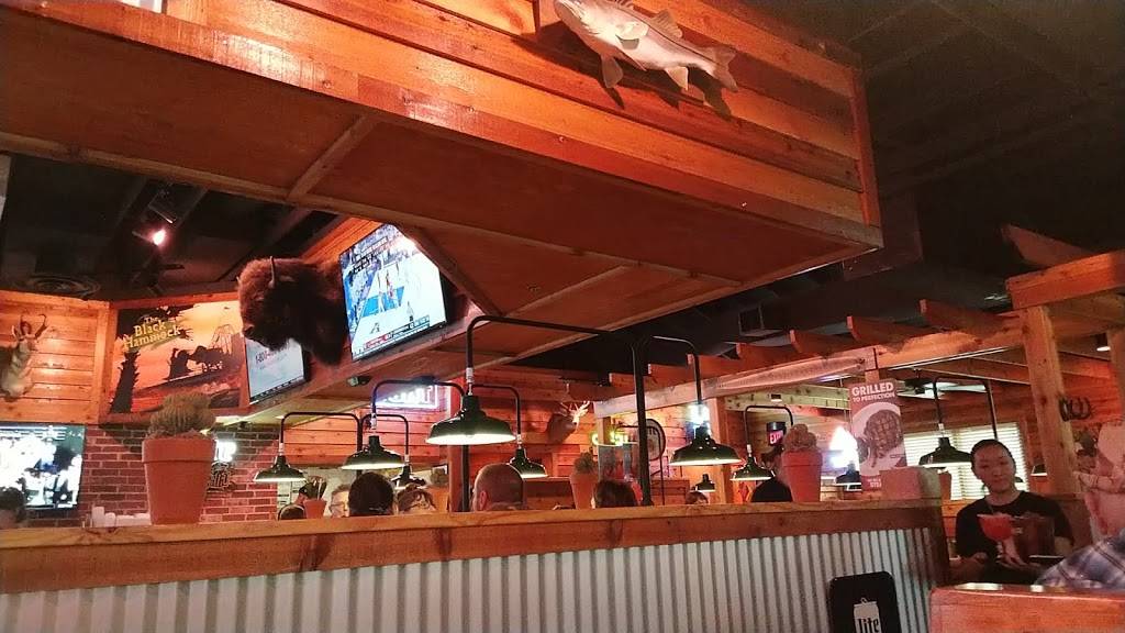 Texas Roadhouse | restaurant | 2859 Clayton Crossing Way, Oviedo, FL 32765, USA | 4076813115 OR +1 407-681-3115