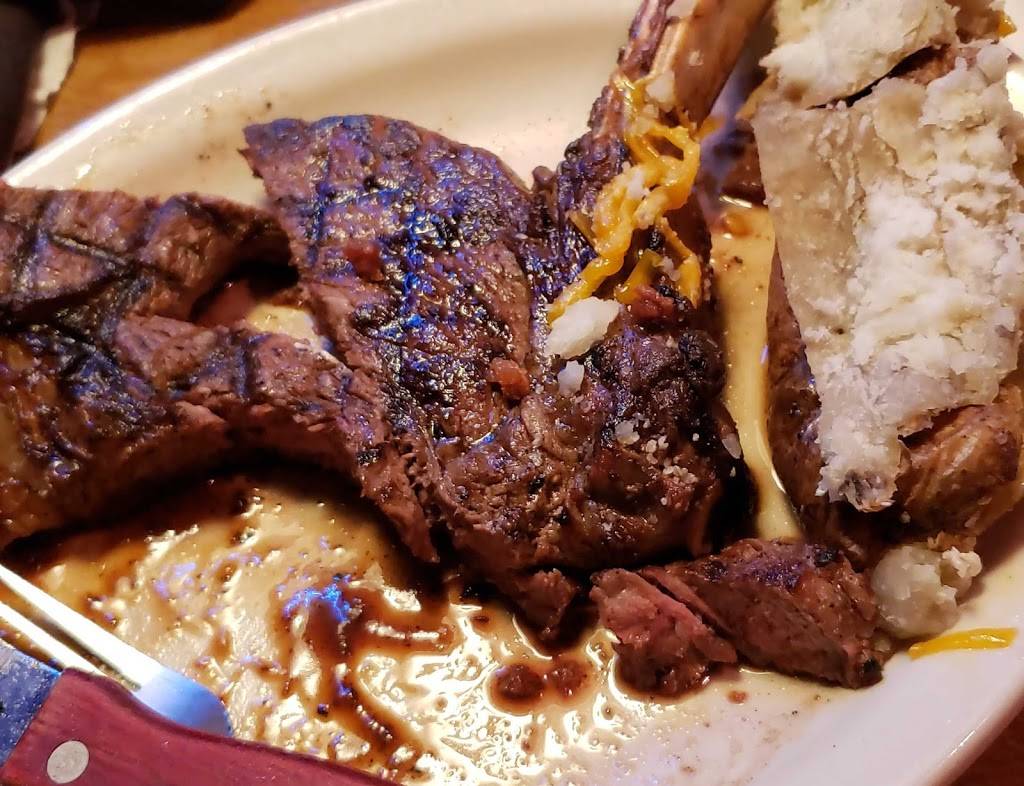 Texas Roadhouse | restaurant | 5940 E Main St, Columbus, OH 43213, USA | 6143220500 OR +1 614-322-0500