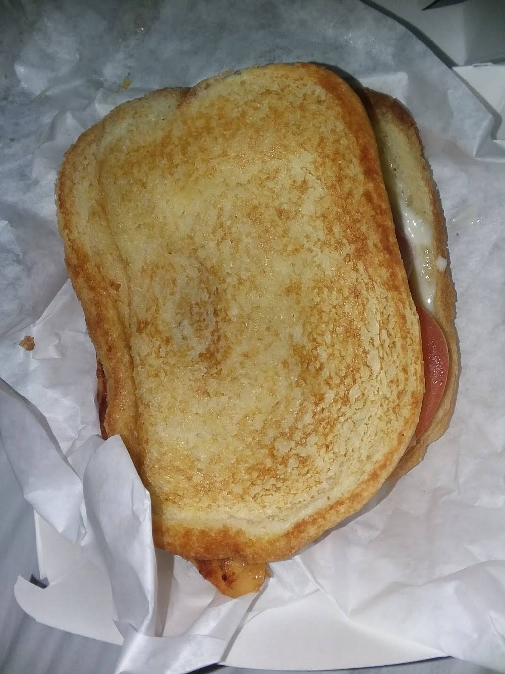 Jack in the Box | restaurant | 101 E Main St, Grand Prairie, TX 75050, USA | 9722622396 OR +1 972-262-2396