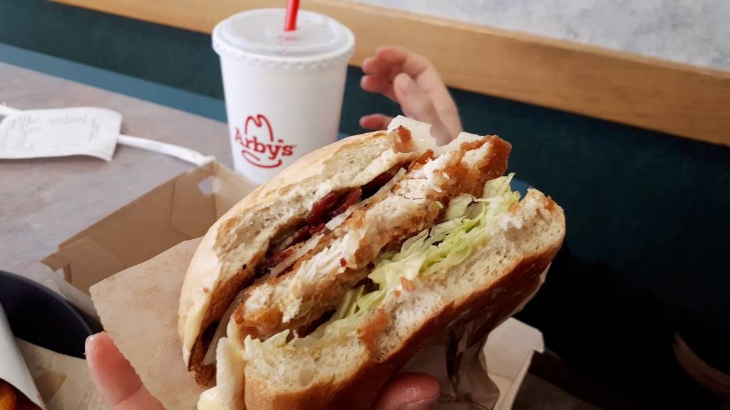 Arbys | meal takeaway | 2341 E Lohman Ave, Las Cruces, NM 88001, USA | 5756478857 OR +1 575-647-8857