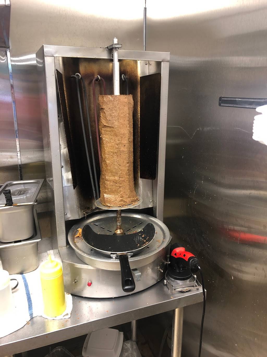 Anderson Fish Chicken & Gyro | restaurant | 730 W 53rd St, Anderson, IN 46013, USA | 7654005580 OR +1 765-400-5580