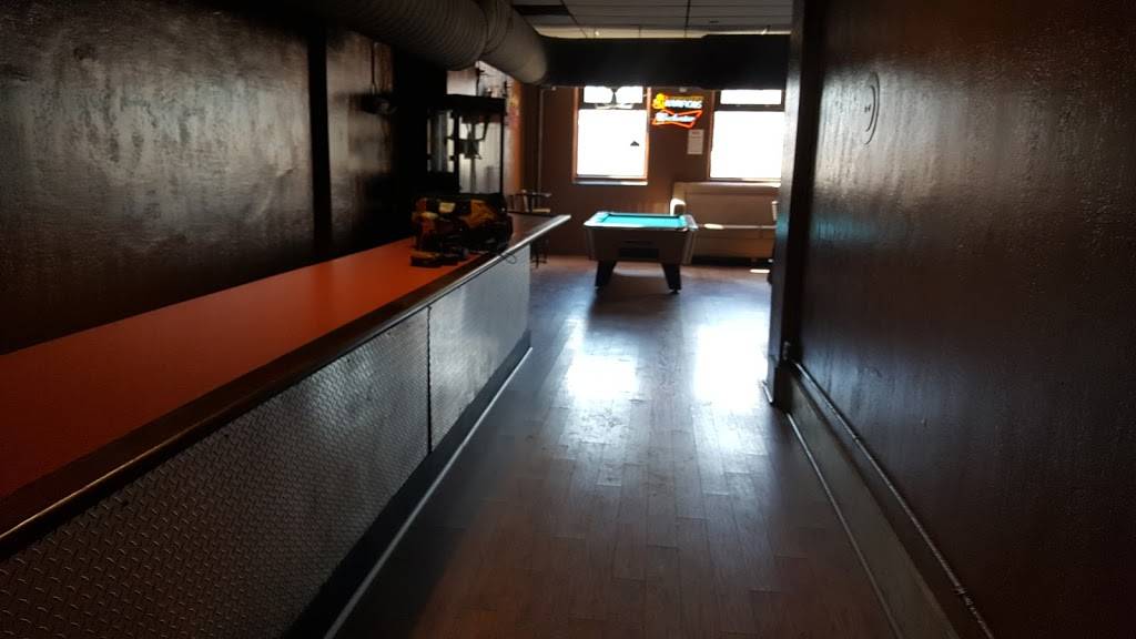 Moda Ultra Bar + Nightlife | night club | 328 S Main St, Akron, OH 44308, USA | 3307347535 OR +1 330-734-7535