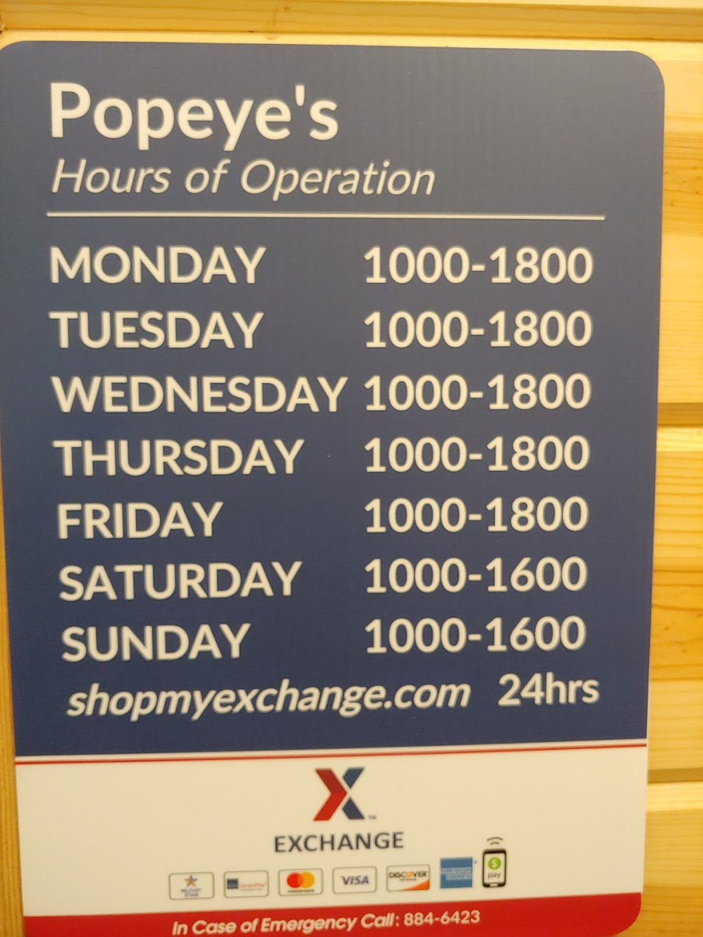 Popeyes | restaurant | 112 Lielmanis Ave, Hurlburt Field, FL 32544, USA | 8505816008 OR +1 850-581-6008