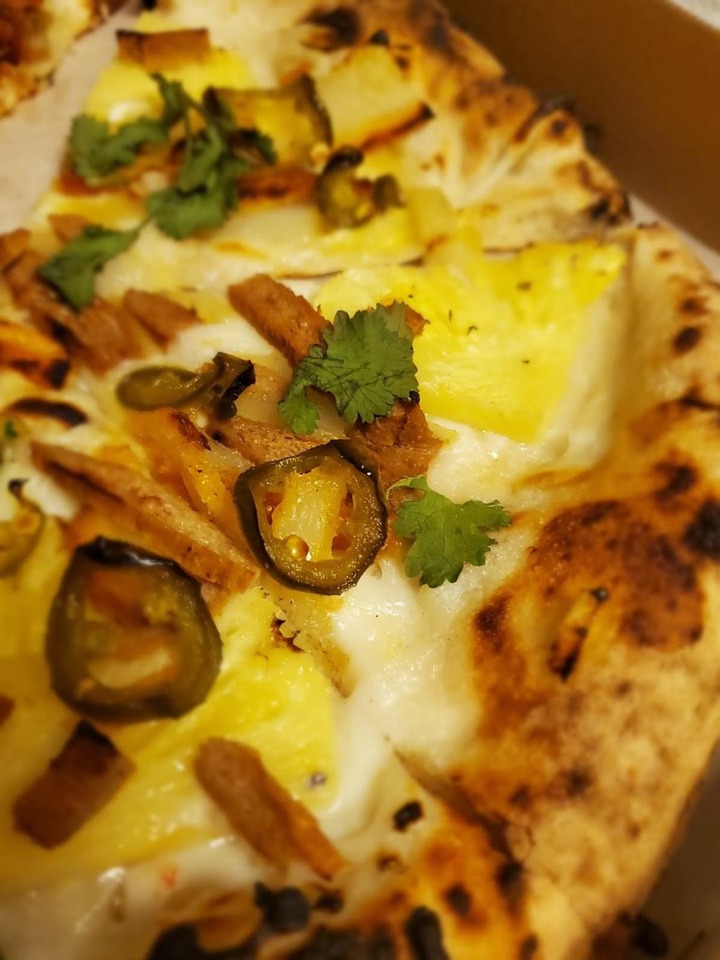 Baby Blue Woodfired Pizza | restaurant | 3207 SE Hawthorne Blvd, Portland, OR 97214, USA | 7604423466 OR +1 760-442-3466