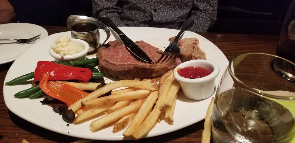 The Keg Steakhouse + Bar - Waterloo | restaurant | 42 Northfield Dr E, Waterloo, ON N2L 6A1, Canada | 5197254444 OR +1 519-725-4444