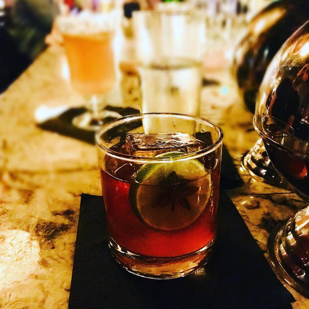 Herb & Bitter Public House | restaurant | 516 Broadway E, Seattle, WA 98102, USA | 2067086468 OR +1 206-708-6468