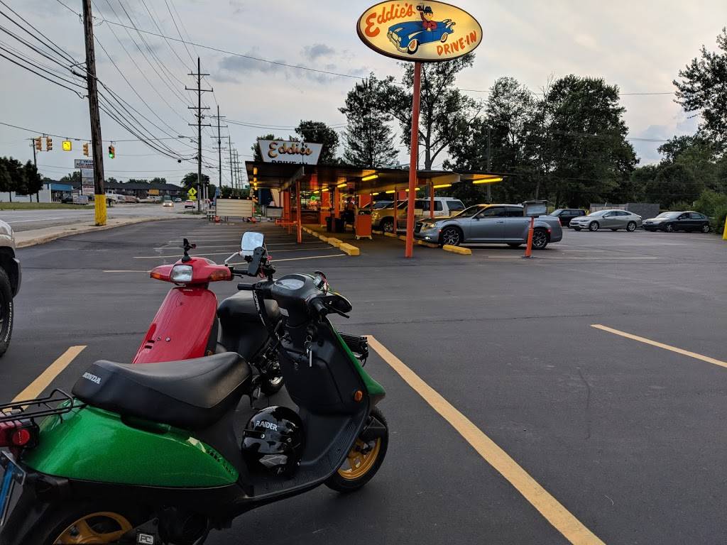 Eddies Drive In | restaurant | 36111 Jefferson Ave, Harrison Charter Township, MI 48045, USA | 5864692345 OR +1 586-469-2345