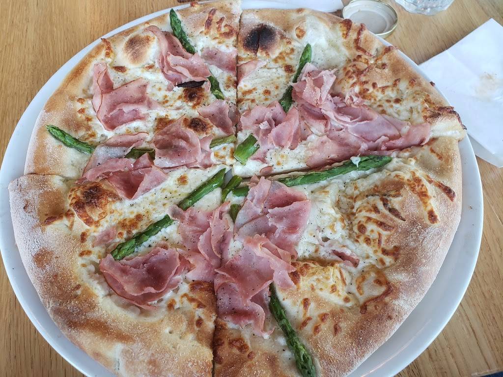 Bacaro Pizzeria | meal delivery | 2825 Rue Victoria, Lachine, QC H8S 1Z3, Canada | 5145383303 OR +1 514-538-3303