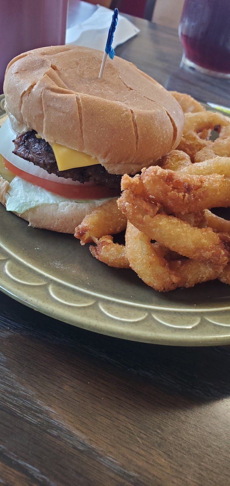 Friendly Gs | restaurant | 317 S Palmer Ave, Georgiana, AL 36033, USA | 3343765601 OR +1 334-376-5601