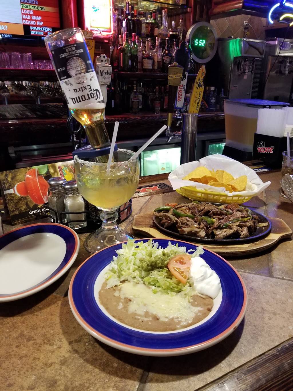 La Tonalteca | restaurant | 28605 E Dupont Blvd, Millsboro, DE 19966, USA | 3029349111 OR +1 302-934-9111