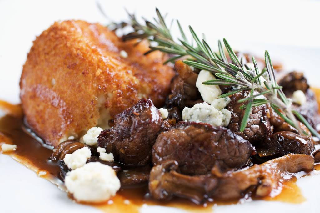 Stoners On the Square | restaurant | 5 N Main St, Mercersburg, PA 17236, USA | 7173285011 OR +1 717-328-5011