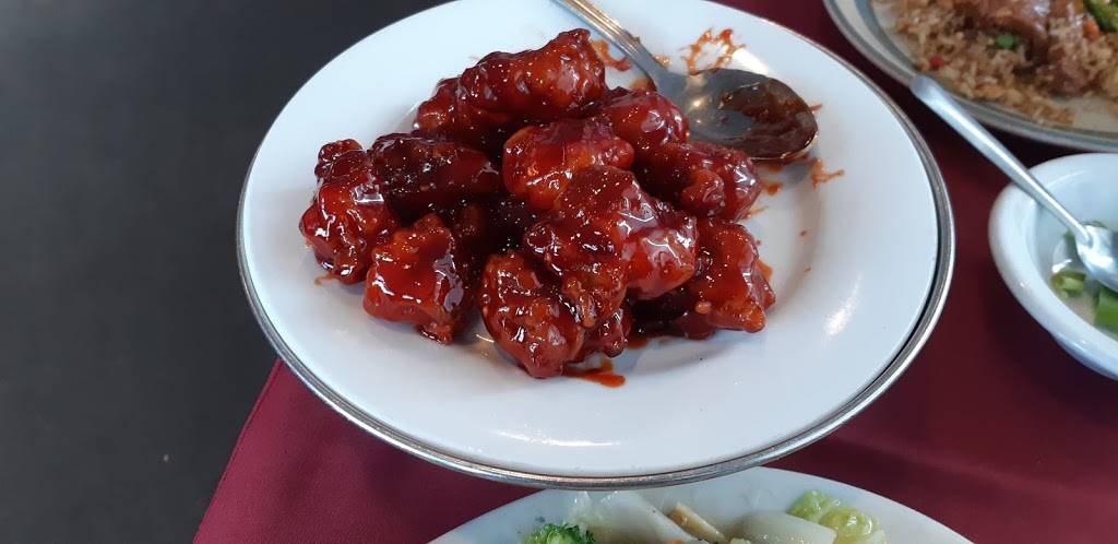 Peking Garden Restaurant | restaurant | 4800 Boul Saint-Jean, Pierrefonds, QC H9H 5G9, Canada | 5146208944 OR +1 514-620-8944