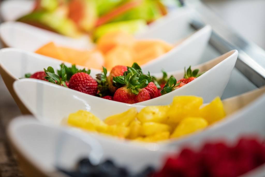 Farmers Pick Buffet | restaurant | 1777 Isle Pkwy, Bettendorf, IA 52722, USA | 5634417000 OR +1 563-441-7000