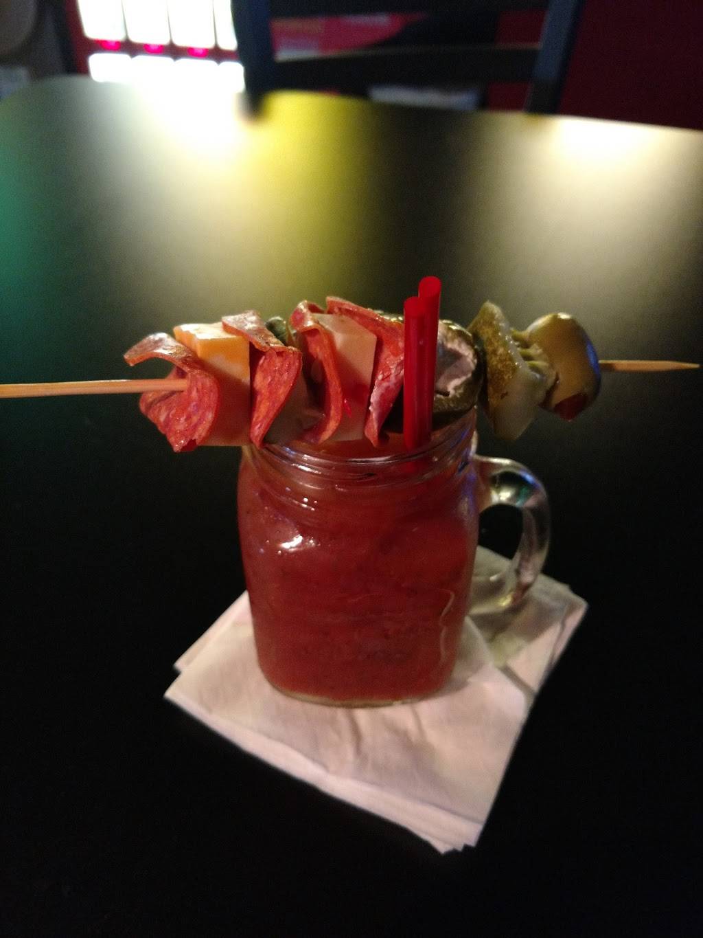 46 Bar | restaurant | 3015 E Apple Ave, Muskegon, MI 49442, USA | 2317667478 OR +1 231-766-7478