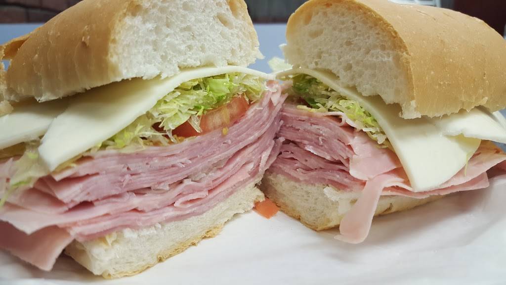 Franklin Giant Grinder Shop | restaurant | 464 Franklin Ave, Hartford, CT 06114, USA | 8602966574 OR +1 860-296-6574