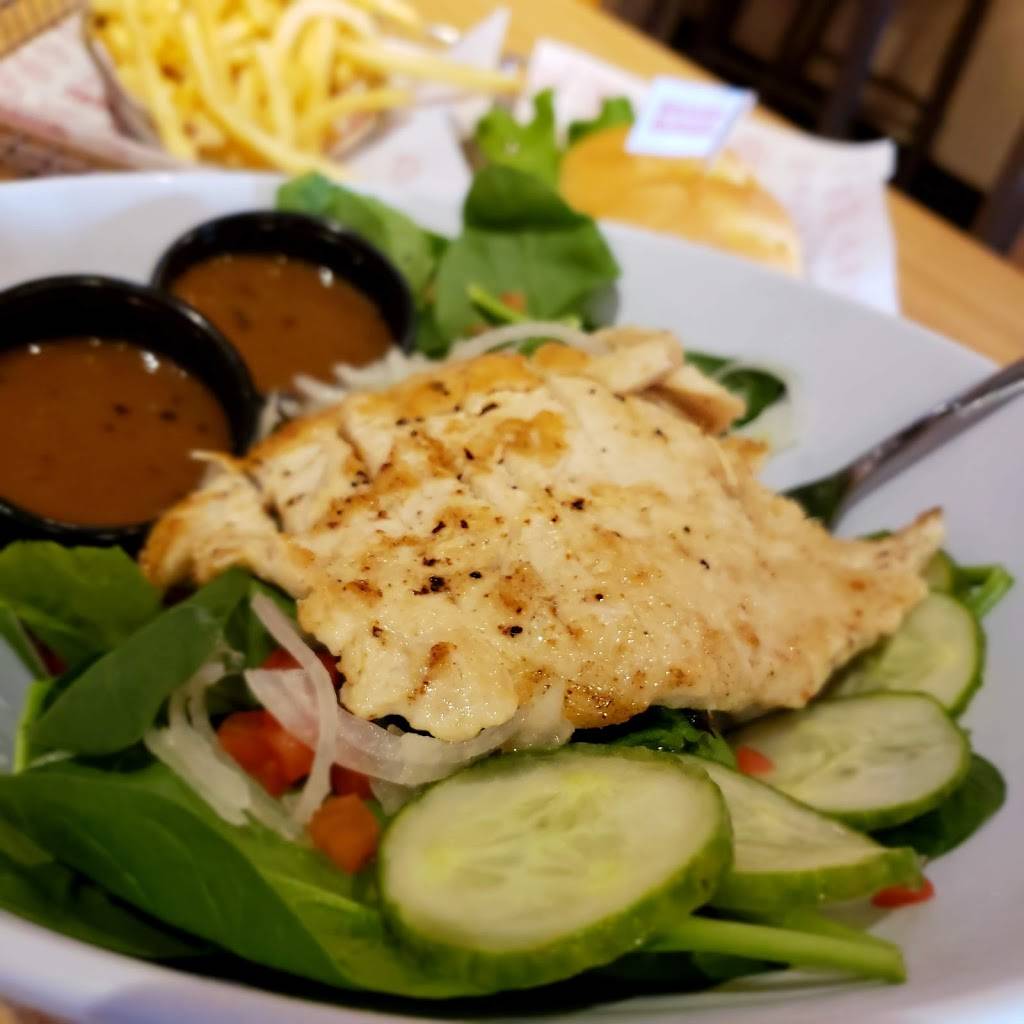 Smashburger | restaurant | 309 Clifton Park Center Rd Store #8, Clifton Park, NY 12065, USA | 5189526671 OR +1 518-952-6671