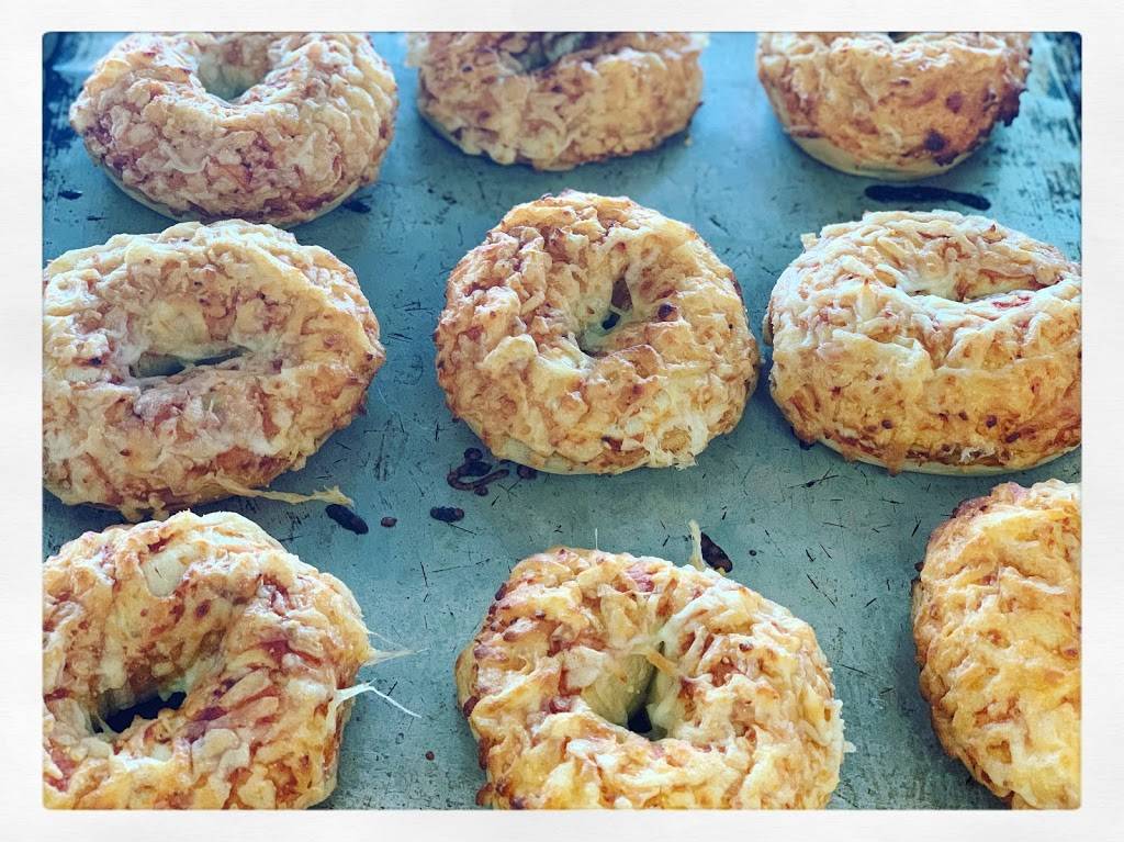 Tolas Donuts & Chinese Food | restaurant | 1080 Sebastopol Rd, Santa Rosa, CA 95407, USA | 7077578061 OR +1 707-757-8061