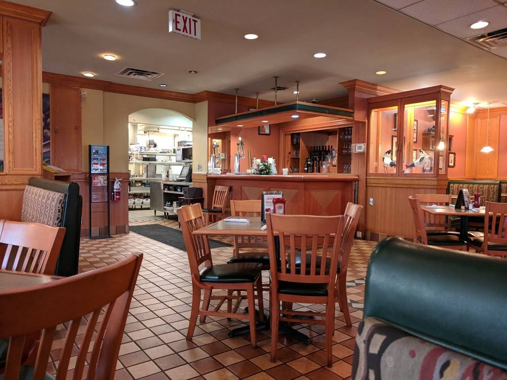 Swiss Chalet | restaurant | 400 Simcoe St, Tillsonburg, ON N4G 4X1, Canada | 5196884857 OR +1 519-688-4857