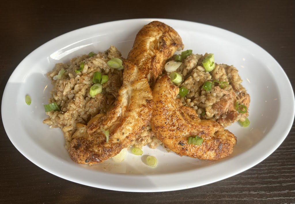 Parish Grill | restaurant | 4650 W Esplanade Ave #100, Metairie, LA 70006, USA | 5043452878 OR +1 504-345-2878