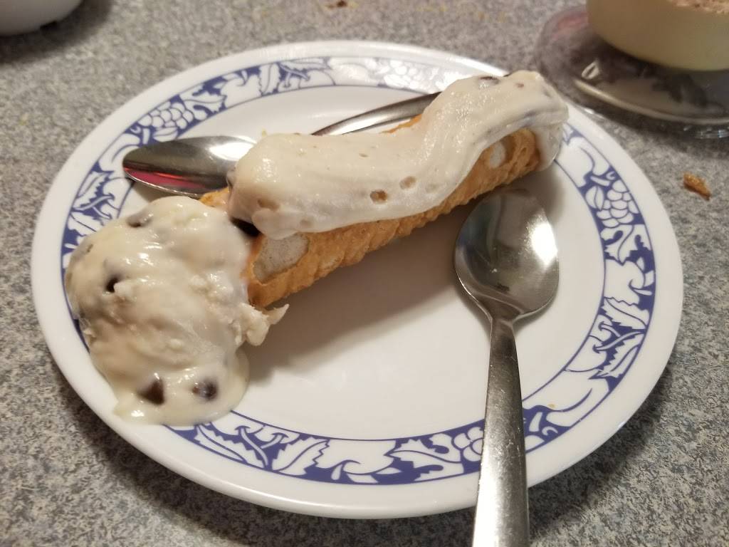 Feras Italian Restaurant | restaurant | 2100 Texoma Pkwy, Sherman, TX 75090, USA | 9038929583 OR +1 903-892-9583