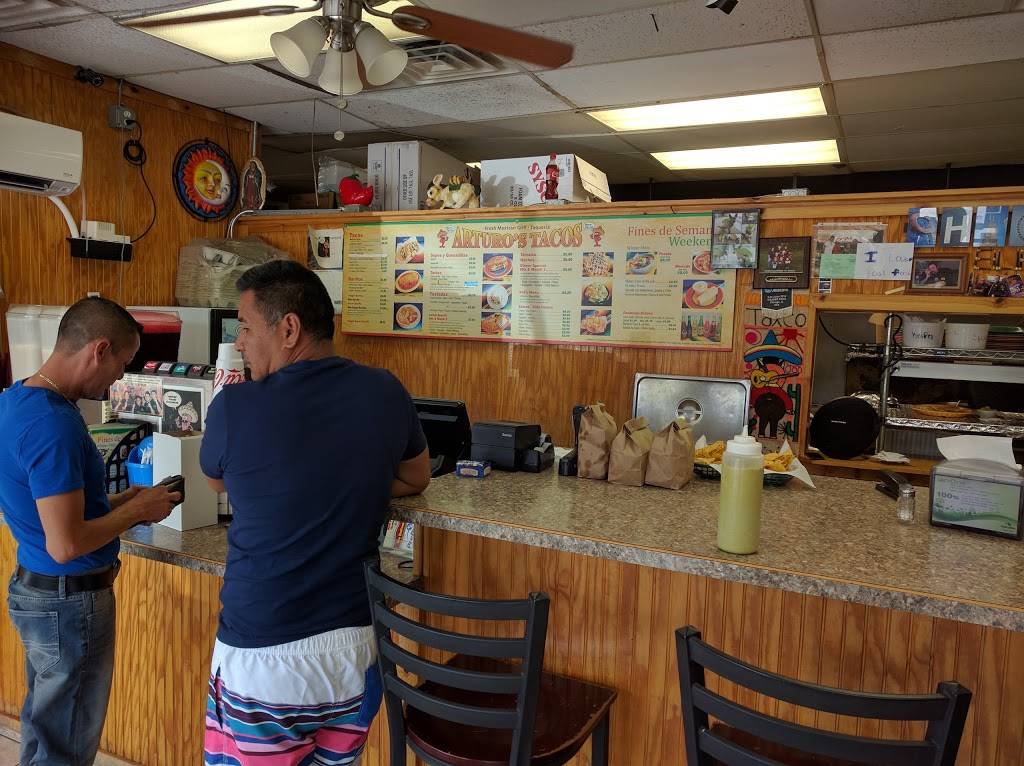 Arturos Tacos | restaurant | 305 N Beacon Blvd, Grand Haven, MI 49417, USA | 6168444100 OR +1 616-844-4100