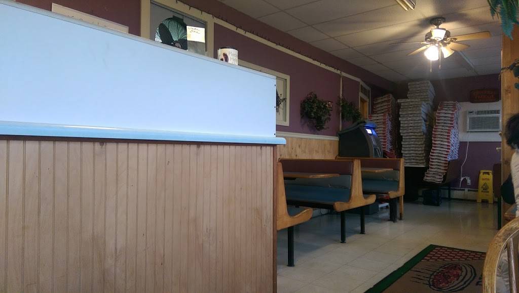 Ceccolis Pizza | restaurant | 13 Woodward St, Wilkes-Barre, PA 18705, USA | 5708292300 OR +1 570-829-2300