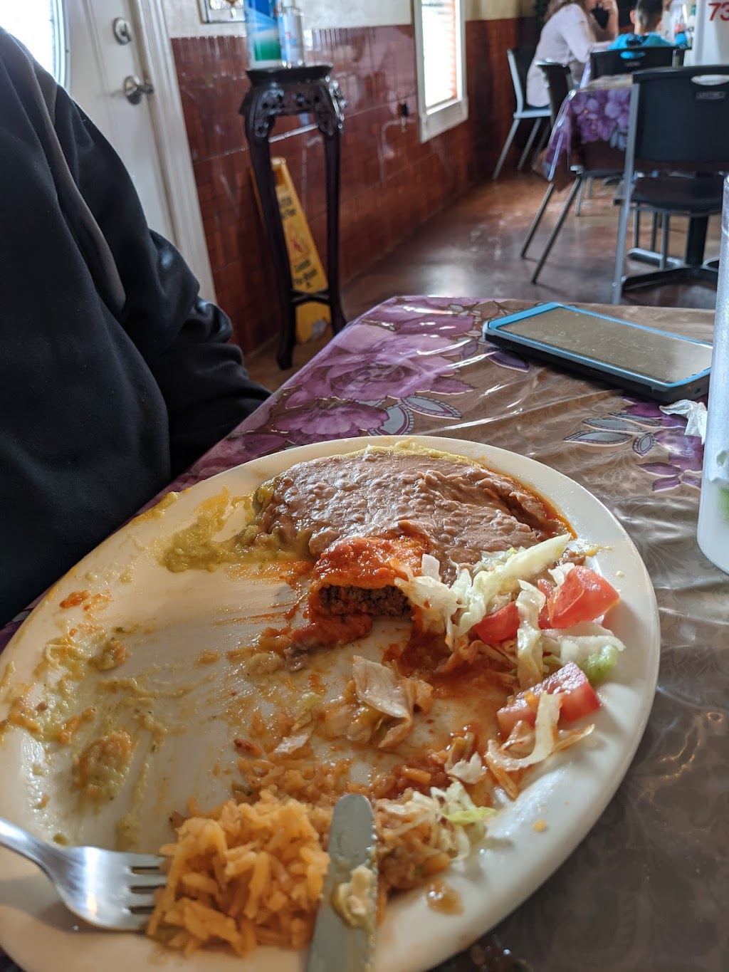 Rositas | restaurant | 201 Railroad Ave, Seagraves, TX 79359, USA | 8063873620 OR +1 806-387-3620