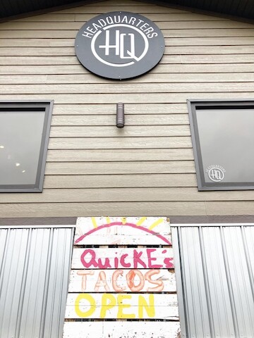 Headquarters Muscatine | restaurant | 2108 Grandview Ave, Muscatine, IA 52761, USA | 5632617003 OR +1 563-261-7003