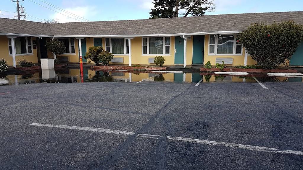 Casa Verde Inn | restaurant | 2113 N Fremont St, Monterey, CA 93940, USA | 8313755407 OR +1 831-375-5407