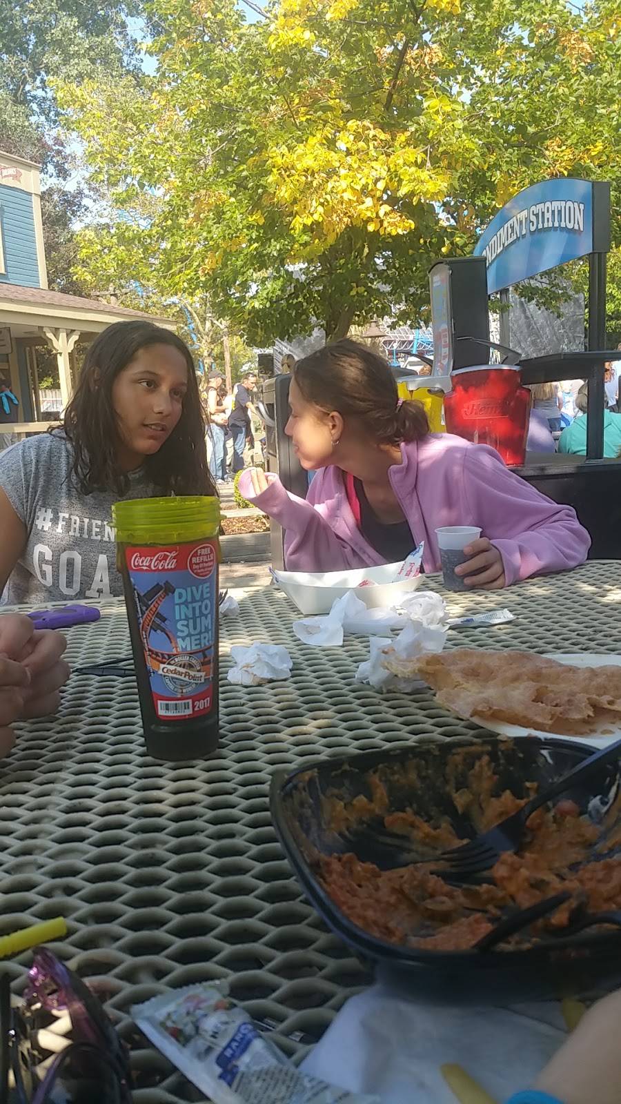 Stockade Refreshments | restaurant | 1870 Frontier Town Dr, Sandusky, OH 44870, USA | 4196272350 OR +1 419-627-2350