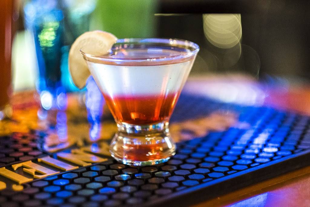 Litl Bit Bar & Grill | restaurant | 3620 35th Ave, Evans, CO 80620, USA | 9705060301 OR +1 970-506-0301