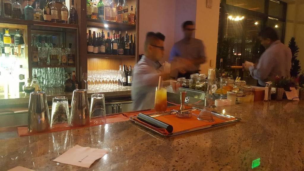 The Edge Steakhouse | restaurant | 68900 Frank Sinatra Dr, Rancho Mirage, CA 92270, USA | 7603218282 OR +1 760-321-8282