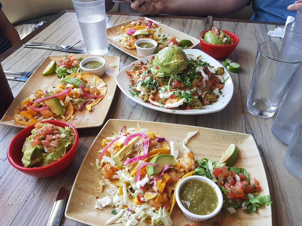 DosToros | restaurant | 221 Main St, Huntington Beach, CA 92648, USA | 7145363194 OR +1 714-536-3194