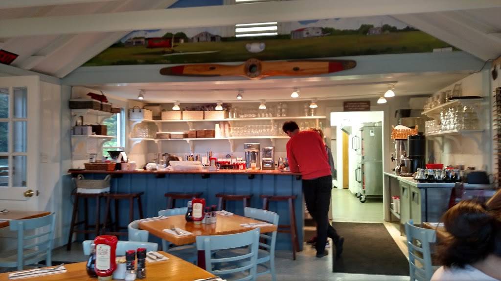 The Right Fork Diner | restaurant | 12 Mattakesett Way, Edgartown, MA 02539, USA | 5086275522 OR +1 508-627-5522