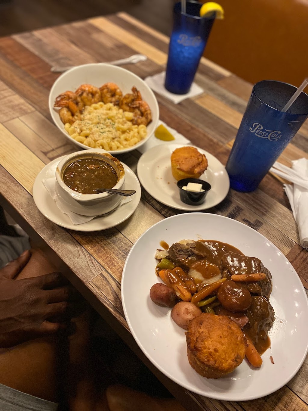 American Charlie Grill & Tavern | restaurant | 473 Richard Jackson Blvd, Panama City Beach, FL 32407, USA | 8502388340 OR +1 850-238-8340