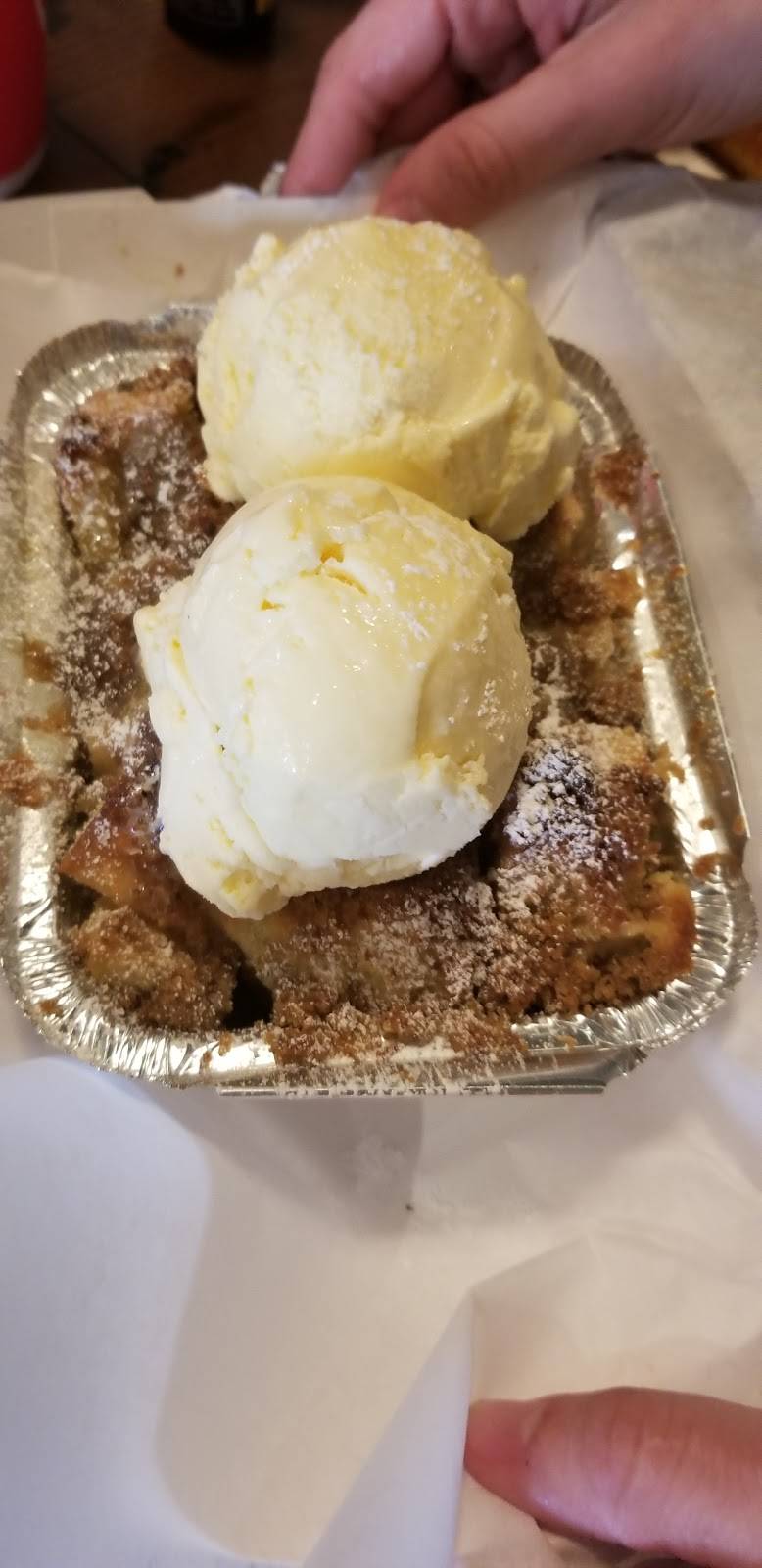 The Crossroads BBQ | restaurant | 241 Crossroads Blvd, Carmel-By-The-Sea, CA 93923, USA | 8312507616 OR +1 831-250-7616