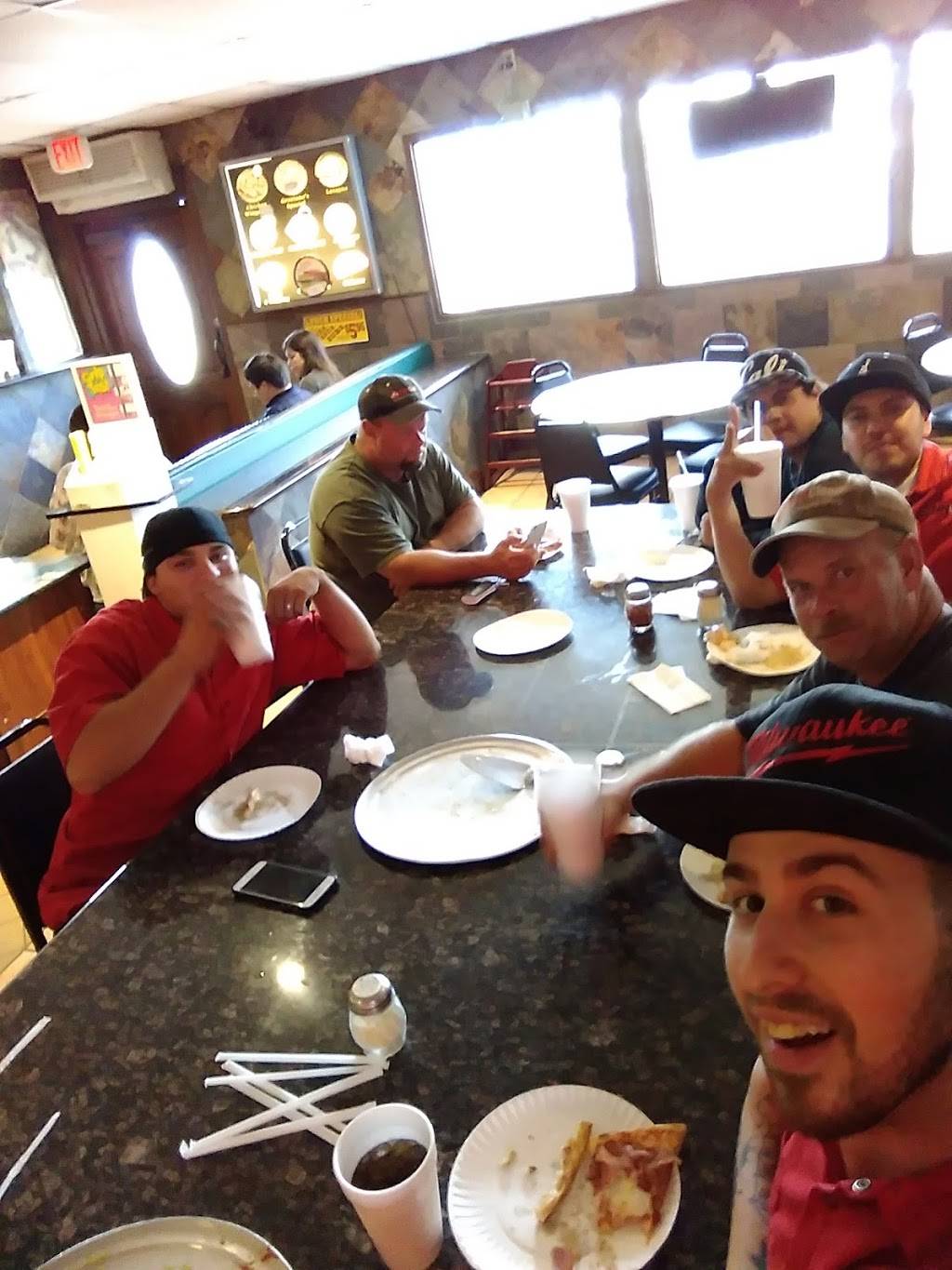 Grazianos Pizza Restaurant | restaurant | 11042 Limonite Ave, Mira Loma, CA 91752, USA | 9513713333 OR +1 951-371-3333