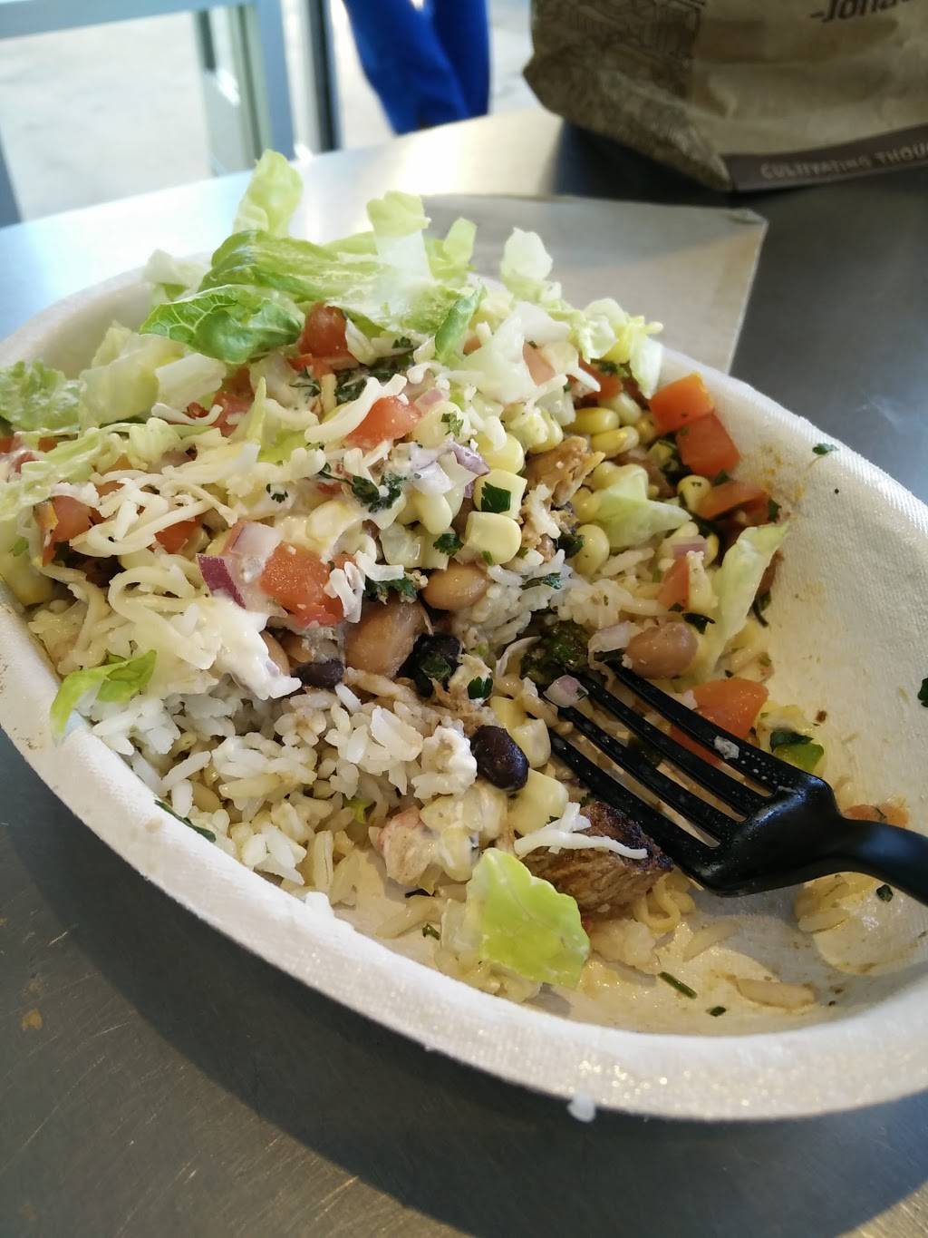 Chipotle Mexican Grill | restaurant | 3409 E Foothill Blvd, Pasadena, CA 91107, USA | 6263516017 OR +1 626-351-6017